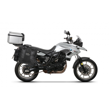 Complete set of SHAD TERRA TR40 adventure saddlebags and SHAD TERRA aluminium 55L topcase, including mounting kit SHAD BMW F 650 GS / F 700 GS/ F 800 GS (2008 - 2018)